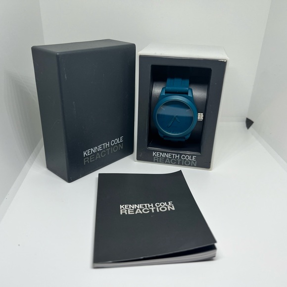 Kenneth Cole New York Other - kenneth cole reaction RK2225 Blue/Ruber Band 36mm Watch Vintage